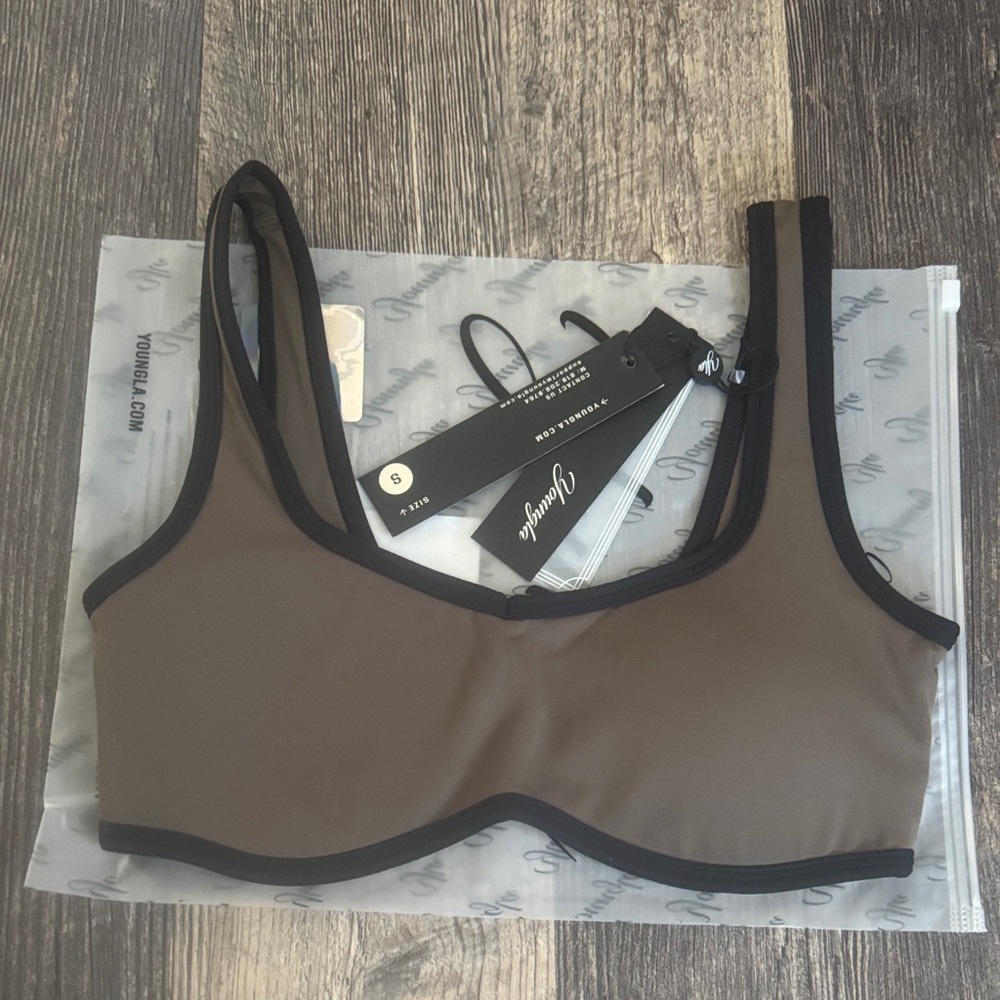 YoungLA OUTLINE BRA